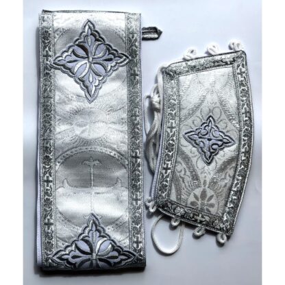 Deacons Orarion with Cuffs - Image 2
